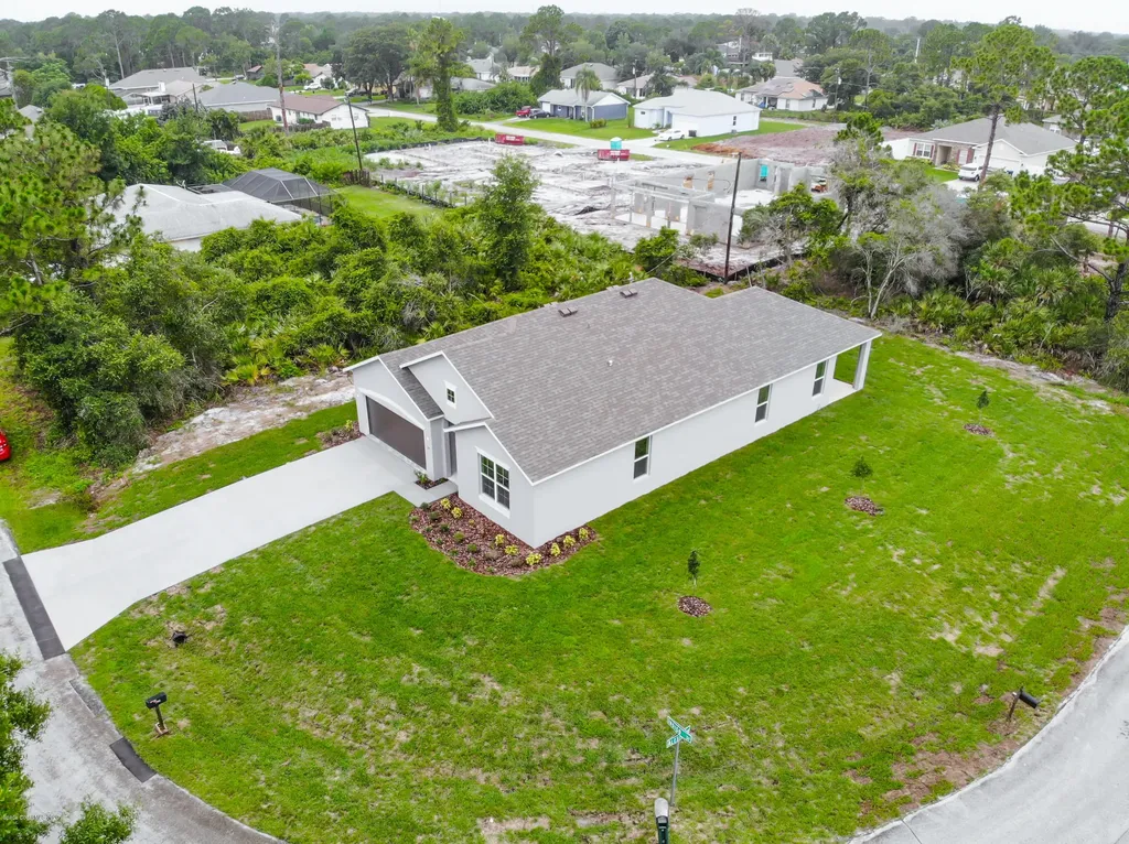 785 Indigo Street SE Palm Bay FL 32909