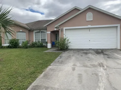 880 Laika Road SW Palm Bay FL 32908