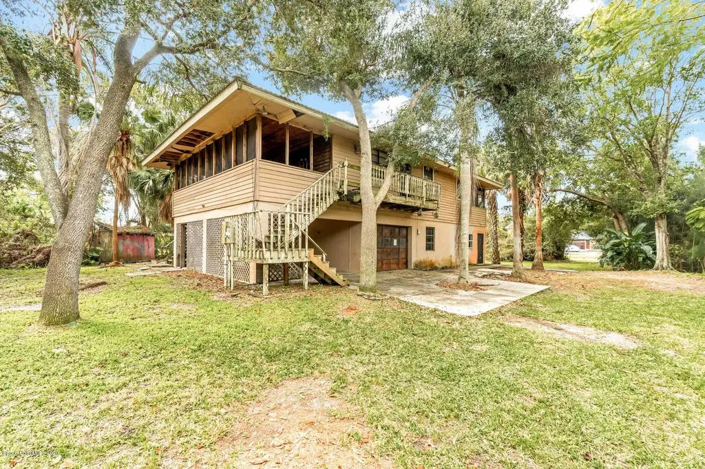 1725 Hall Road Malabar FL 32950