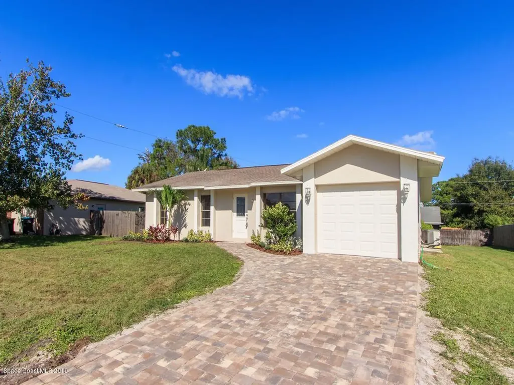 783 Norse Street NW Palm Bay FL 32907