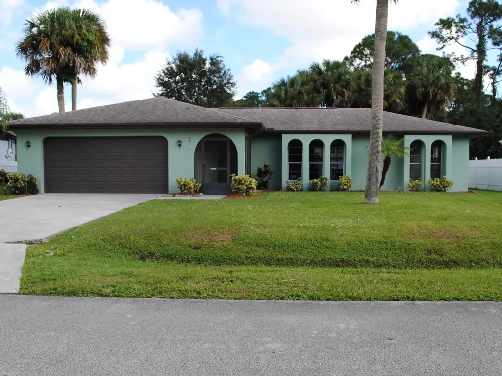 165 Bayamo Avenue NE Palm Bay FL 32907
