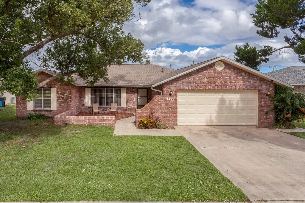 1260 Muirfield Court Titusville FL 32780