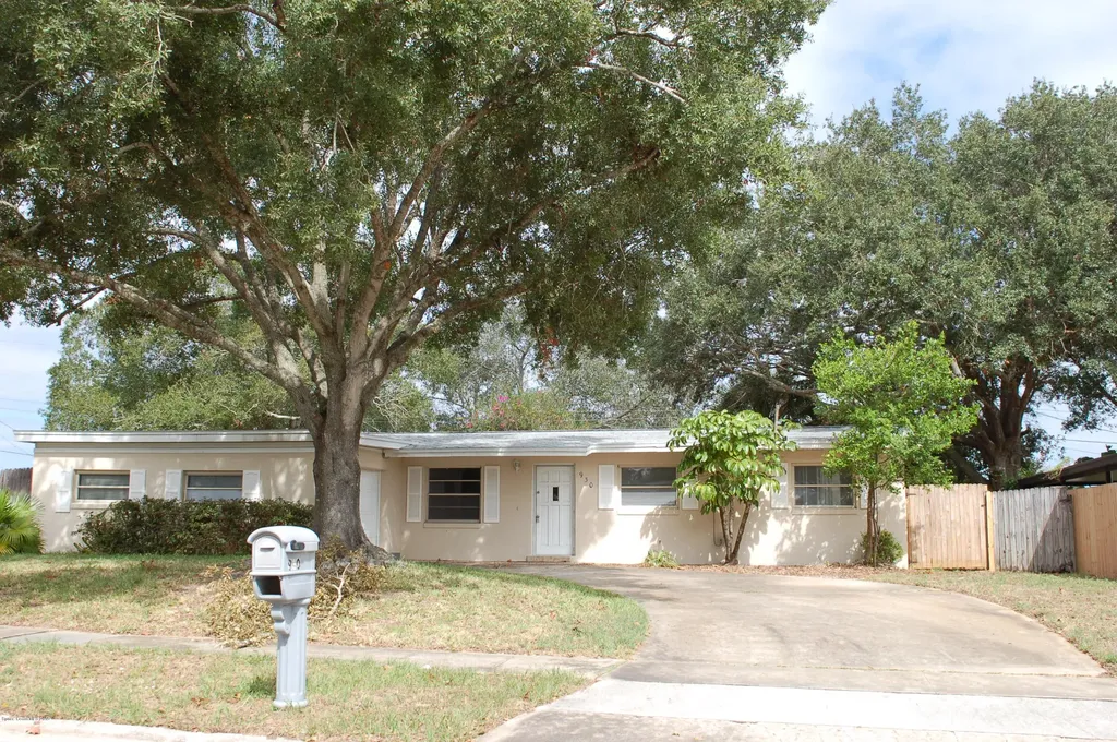 930 Penny Drive Titusville FL 32780