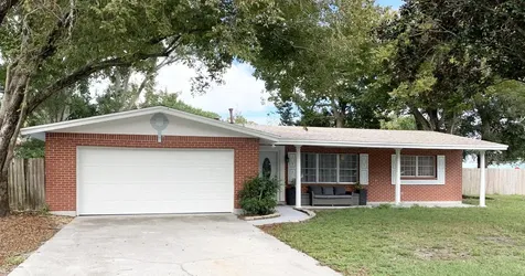 900 Rozen Avenue Titusville FL 32780