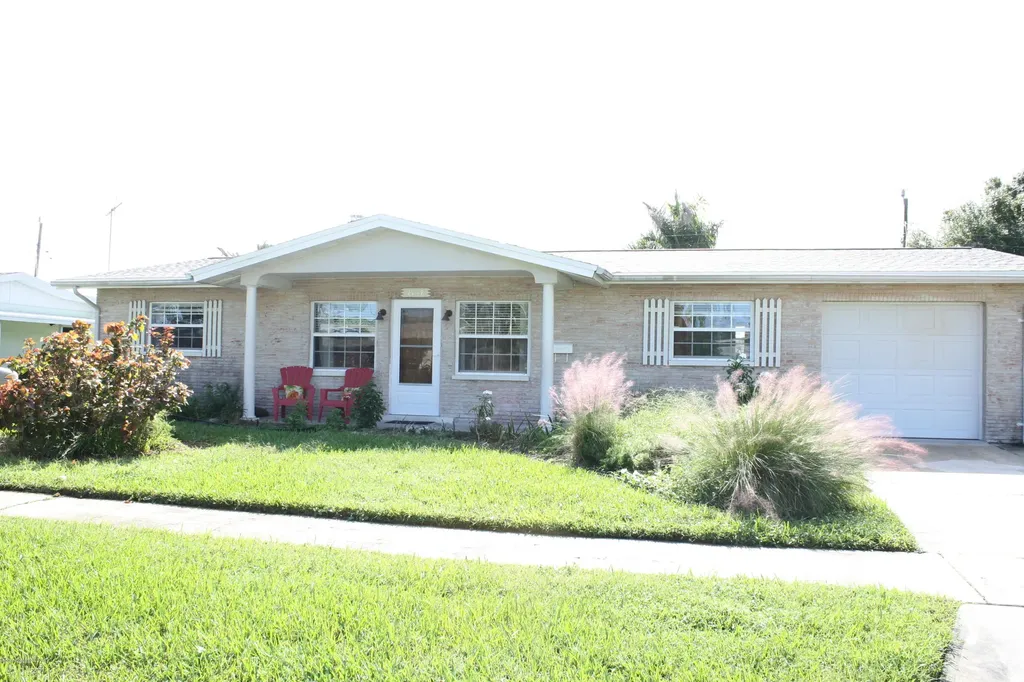 2157 Colony Drive Melbourne FL 32935