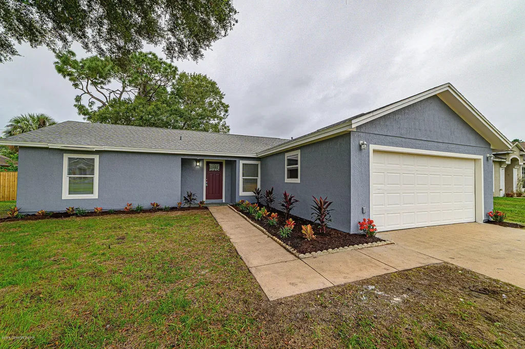 1512 Lombard Street NW Palm Bay FL 32907