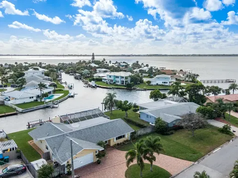411 Driftwood Avenue Melbourne Beach FL 32951
