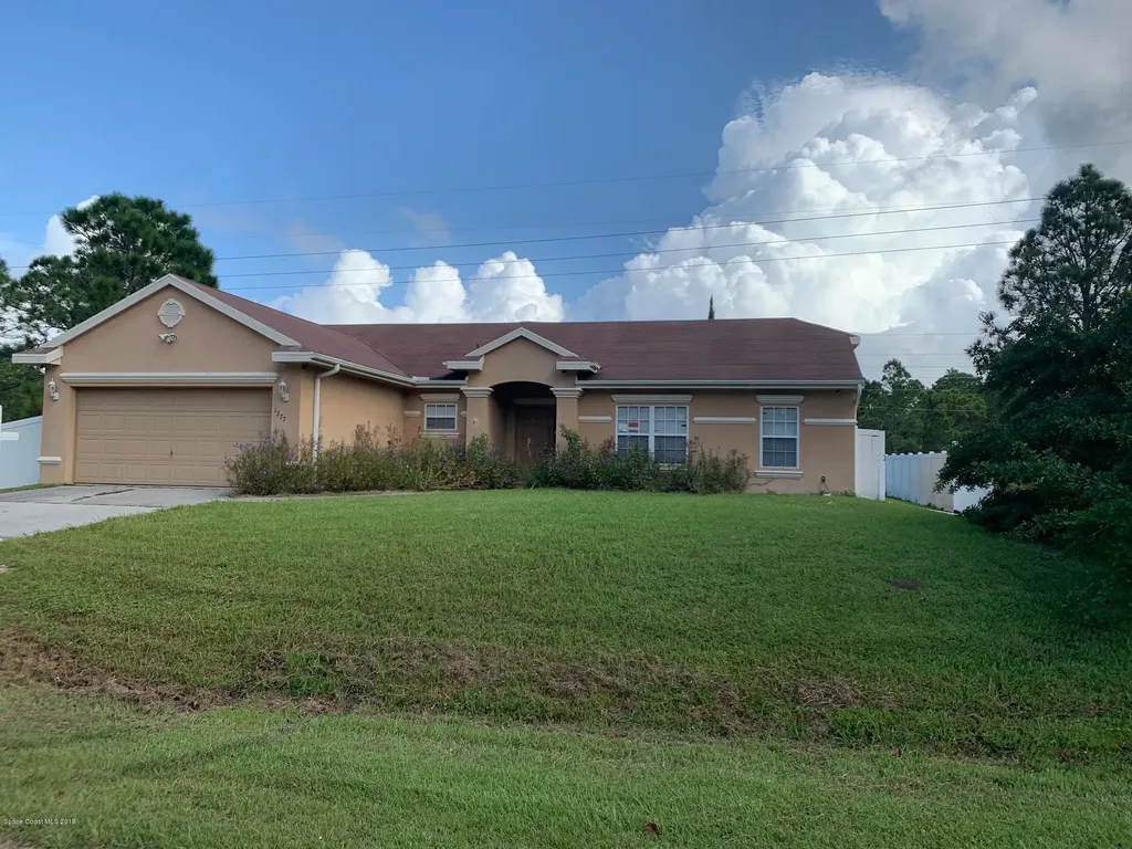 1277 Harlingen Road SW Palm Bay FL 32908