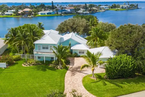 1364 Bay Shore Drive Cocoa Beach FL 32931