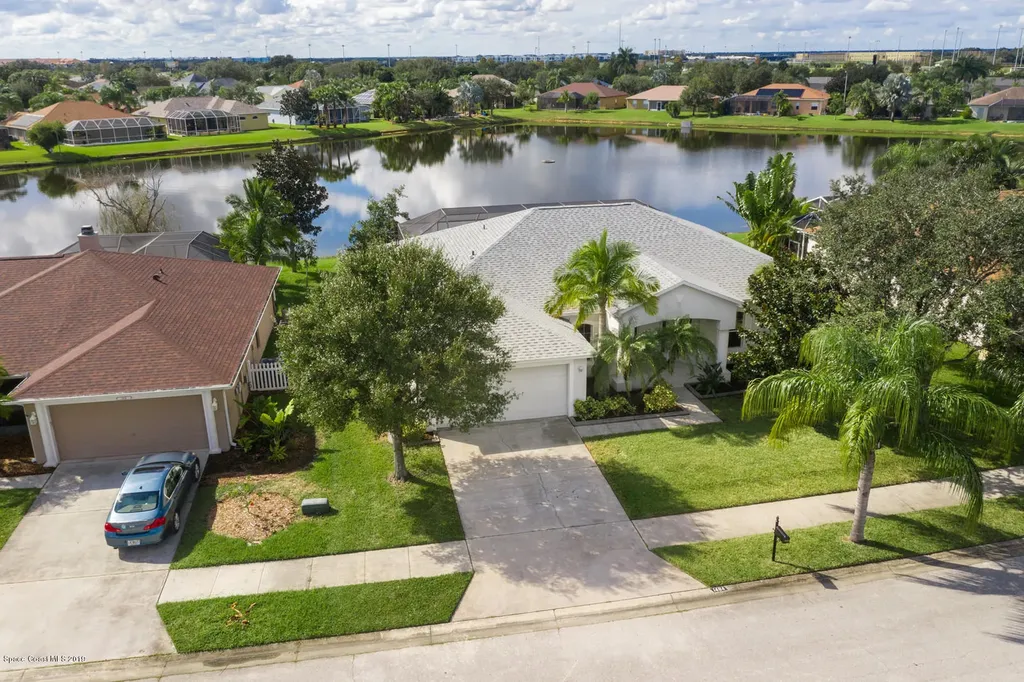 1484 Knoll Ridge Drive Melbourne FL 32940