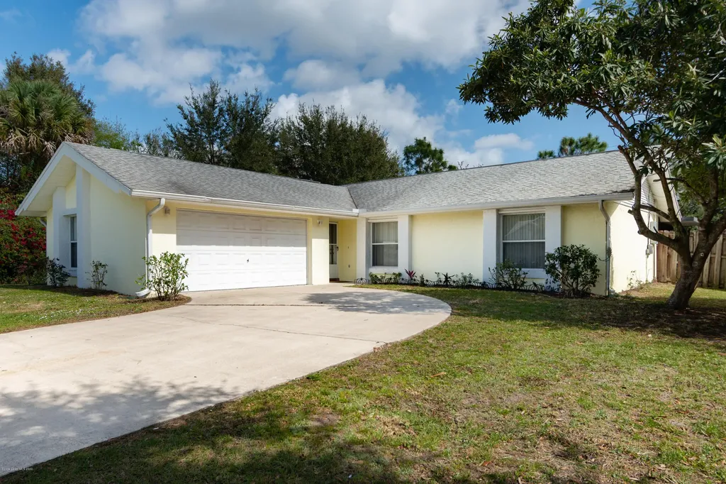 171 Krefeld Road NW Palm Bay FL 32907