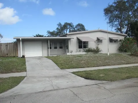 374 Concord Avenue Sebastian FL 32958