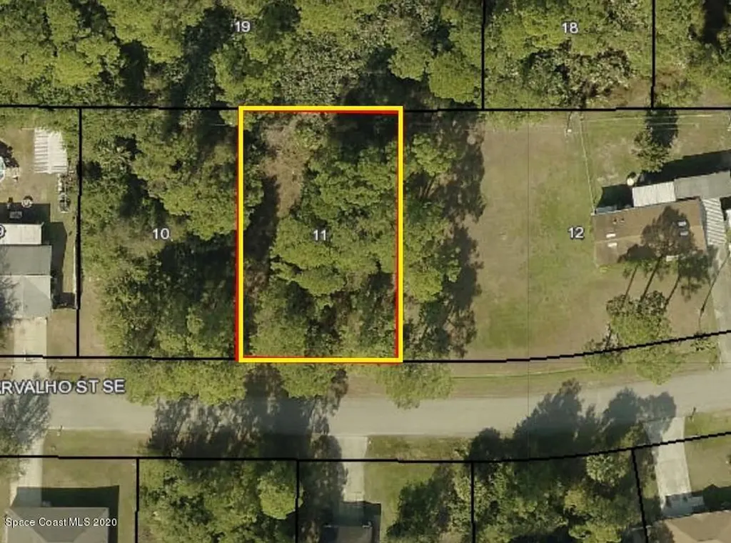 347 Carvalho Street SE Palm Bay FL 32909