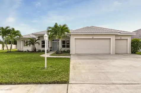 101 Wakefield Drive Indian Harbour Beach FL 32937