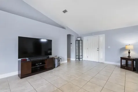 496 Ontario Street NW Palm Bay FL 32907