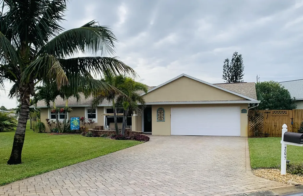 205 Sheridan Avenue Satellite Beach FL 32937