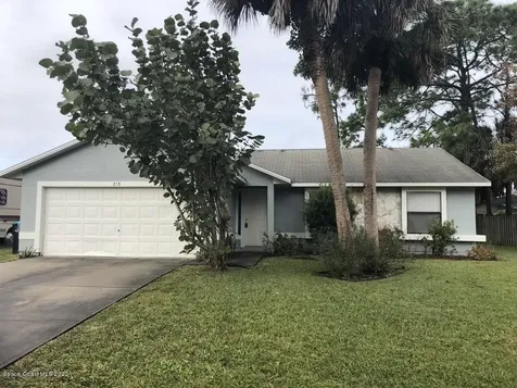 858 Hanau Avenue NW Palm Bay FL 32907