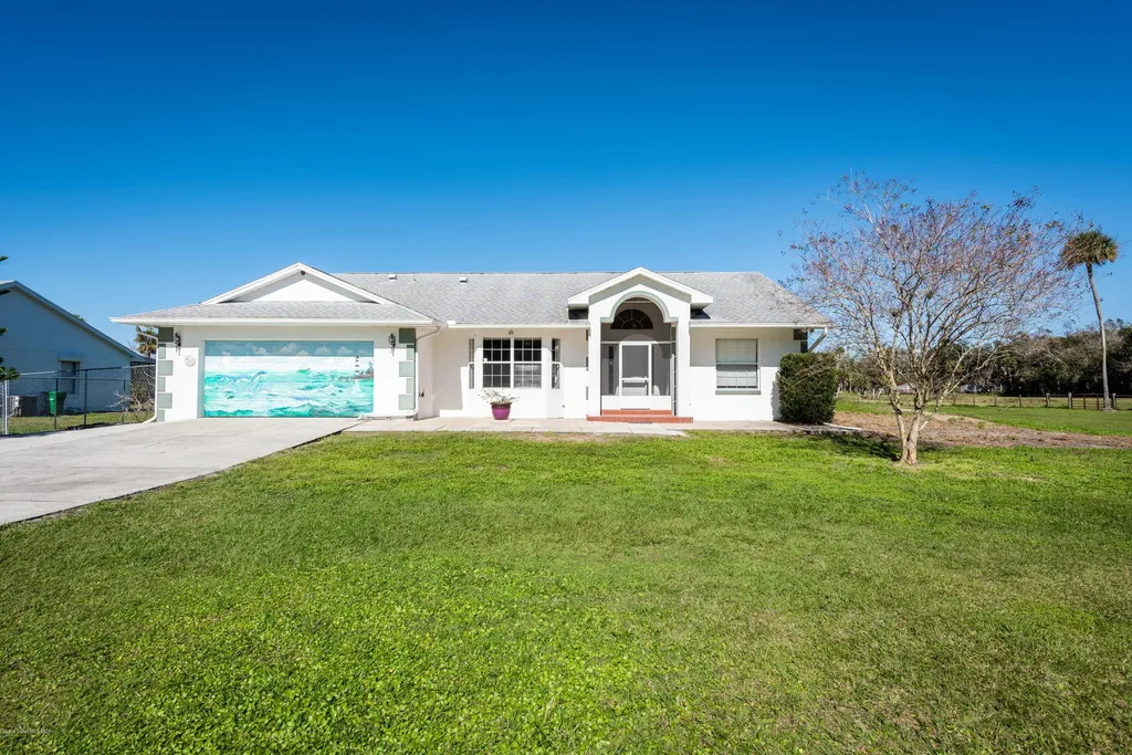 4870 Lion Lane Mims FL 32754