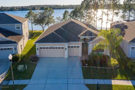 2073 Crosston Circle Orlando FL 32824