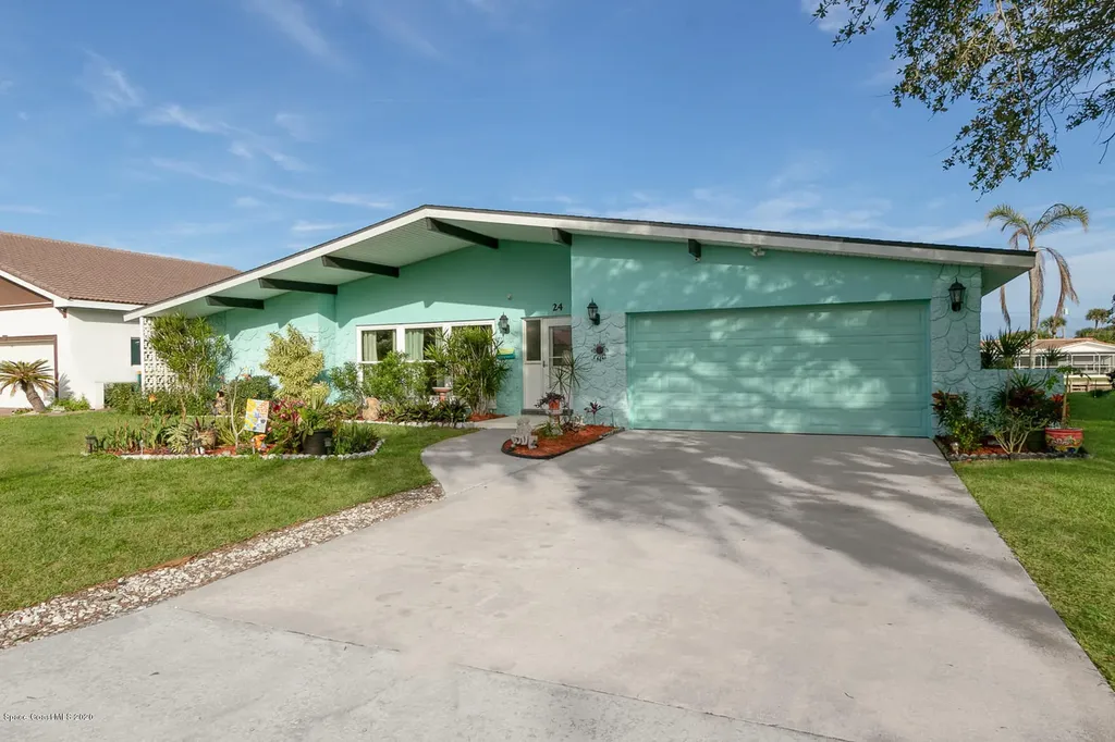 24 Yacht Haven Drive Cocoa Beach FL 32931