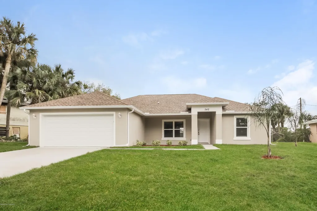 542 Evergreen Street NE Palm Bay FL 32907