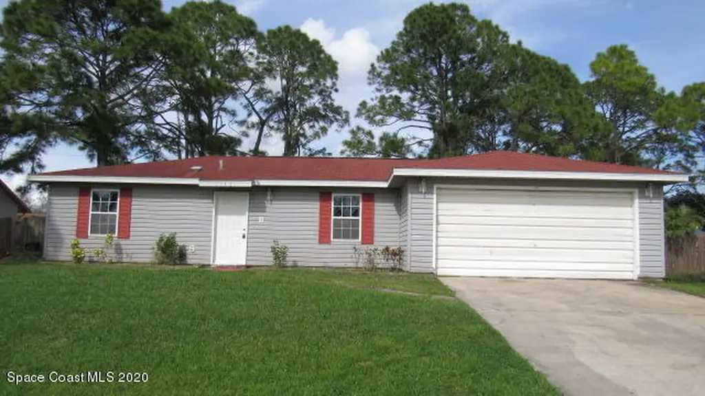 1135 Homer Street NW Palm Bay FL 32907