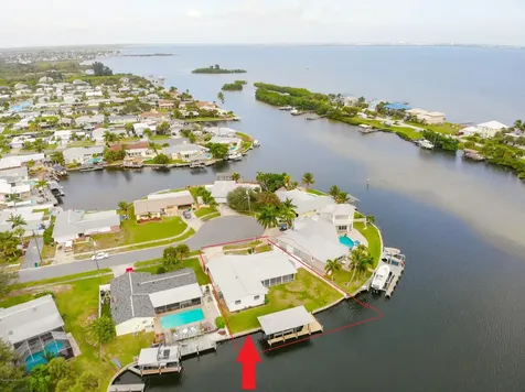 1725 Sandy Court Merritt Island FL 32952