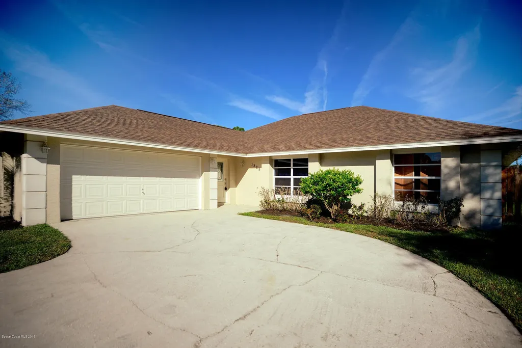 1823 Salida Street NW Palm Bay FL 32907