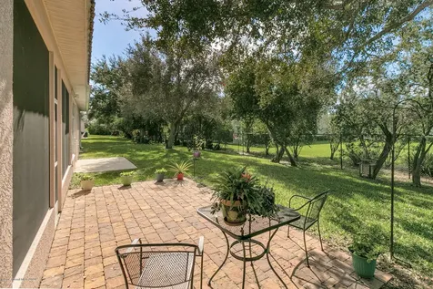 608 Renaissance Avenue Melbourne FL 32940
