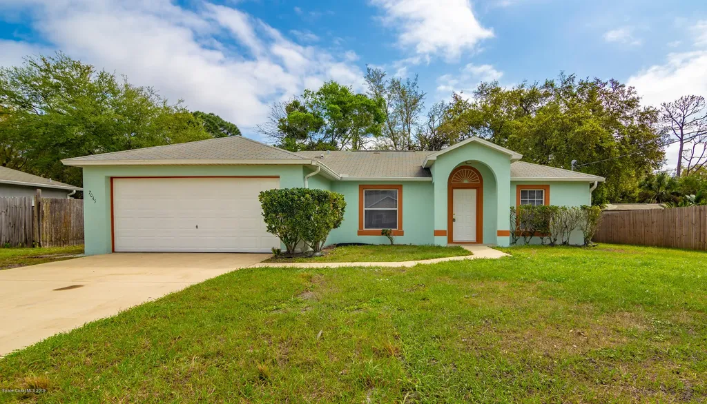 7045 Song Drive Cocoa FL 32927