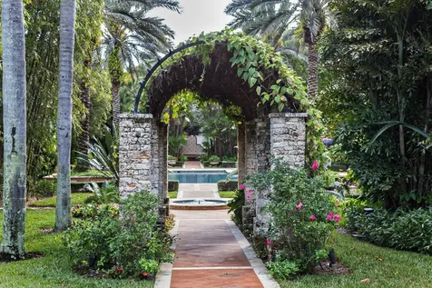 205 Hacienda Drive Merritt Island FL 32952