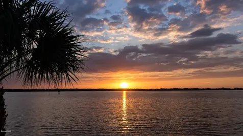 205 Hacienda Drive Merritt Island FL 32952