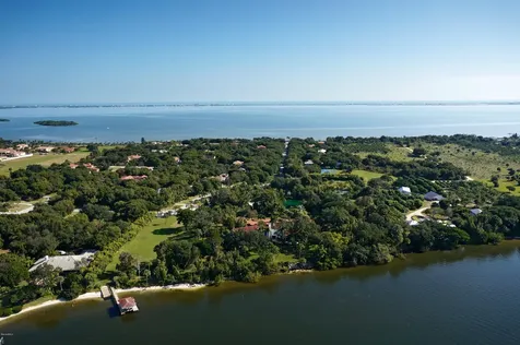205 Hacienda Drive Merritt Island FL 32952