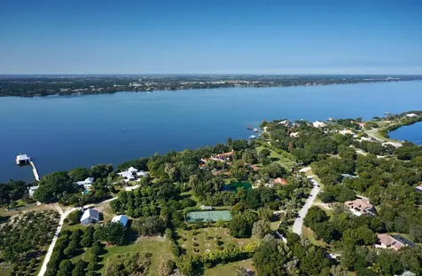 205 Hacienda Drive Merritt Island FL 32952