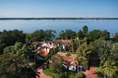 205 Hacienda Drive Merritt Island FL 32952