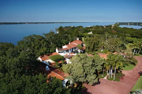 205 Hacienda Drive Merritt Island FL 32952