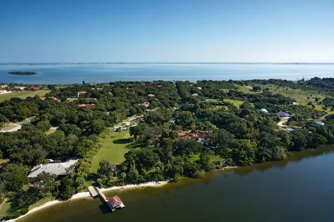 205 Hacienda Drive Merritt Island FL 32952