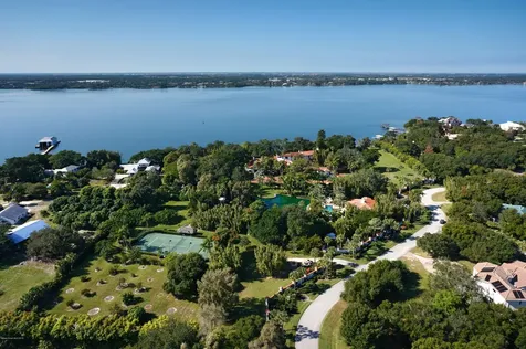 205 Hacienda Drive Merritt Island FL 32952
