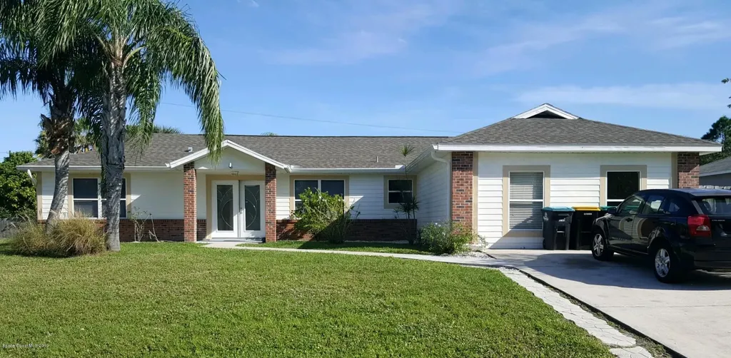 237 Shalimar Avenue NW Palm Bay FL 32907
