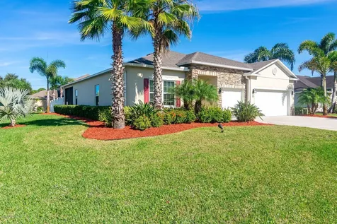 861 Grandeur Street SE Palm Bay FL 32909