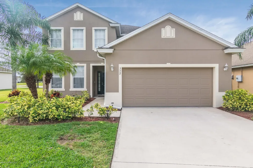 332 Wishing Well Circle SW Palm Bay FL 32908