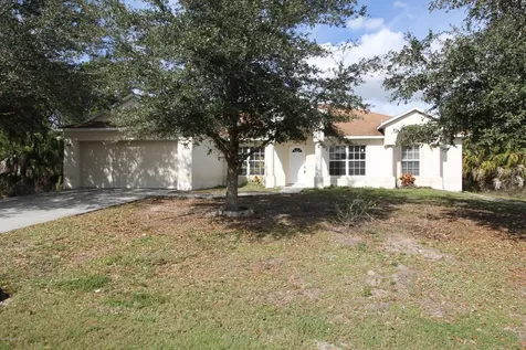 173 Fayetteville Street SW Palm Bay FL 32908