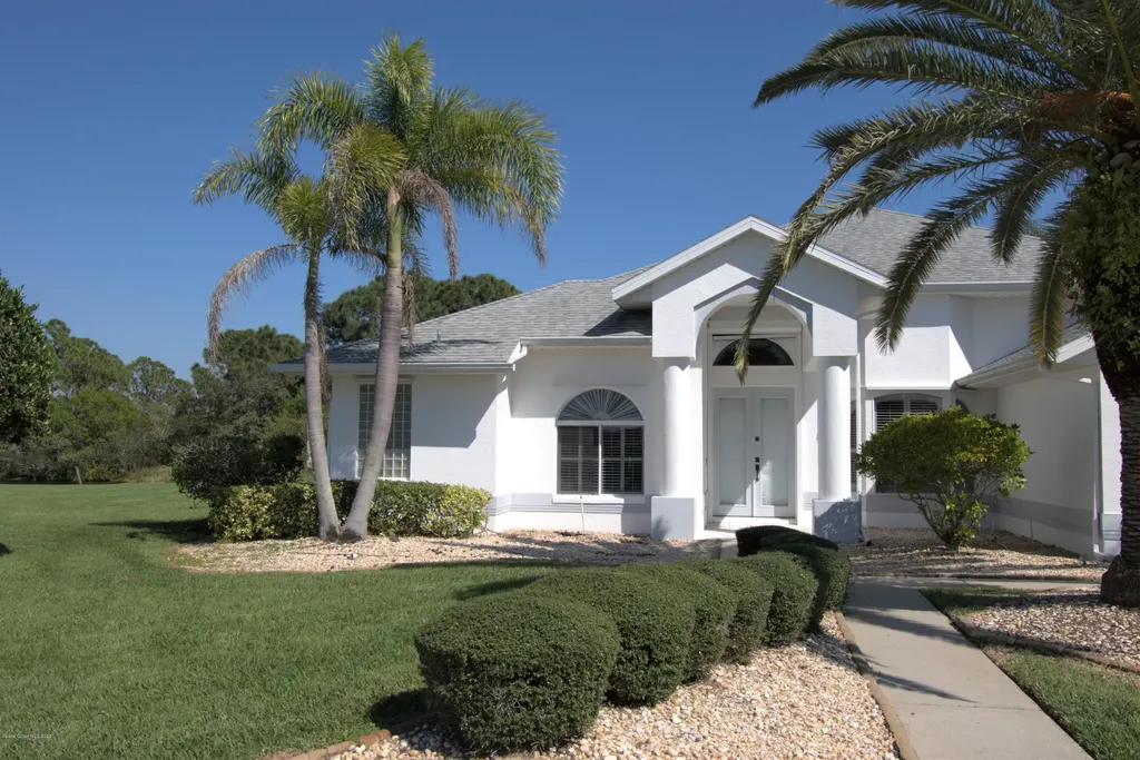 752 Sandhill Crane Court Rockledge FL 32955