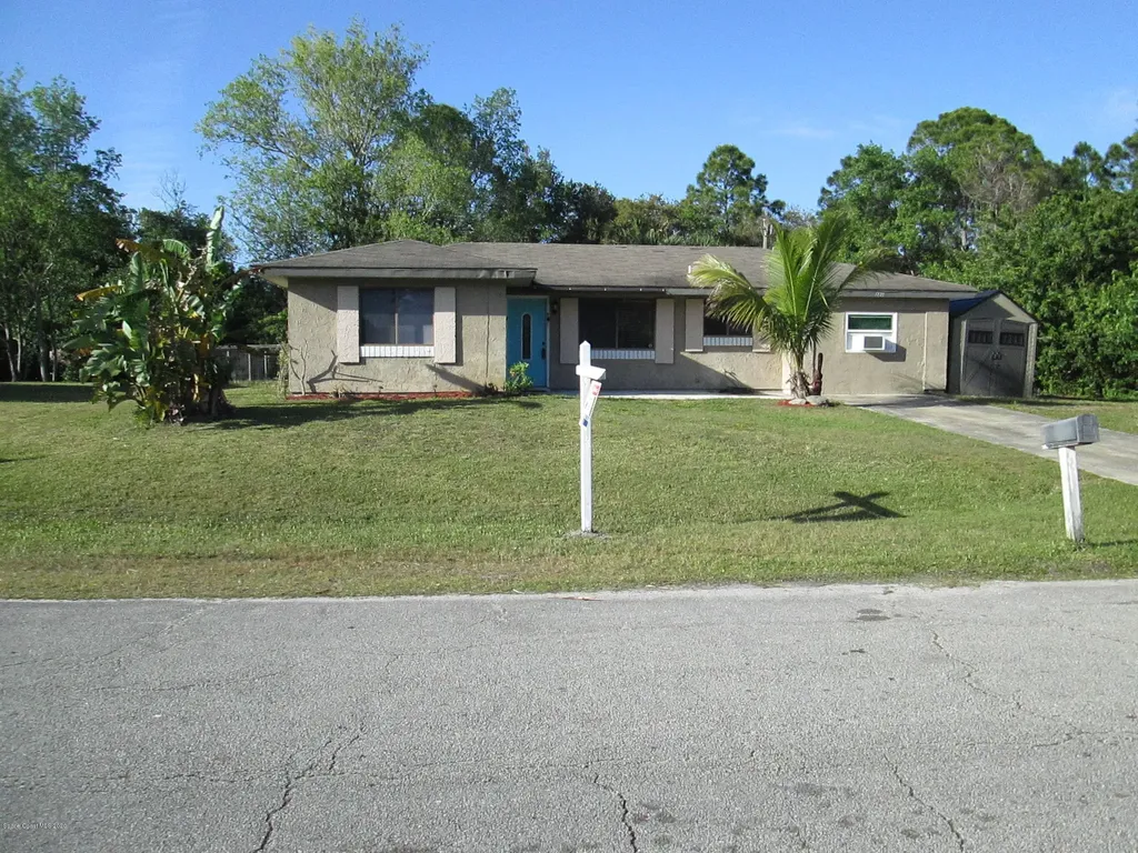 221 Cocoa Street SE Palm Bay FL 32909