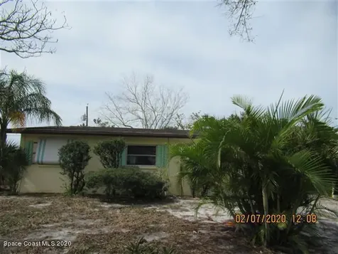1438 Eva Lane Melbourne FL 32935