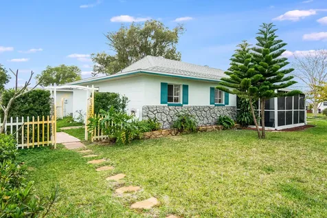 110 S Kenneth Court Merritt Island FL 32952