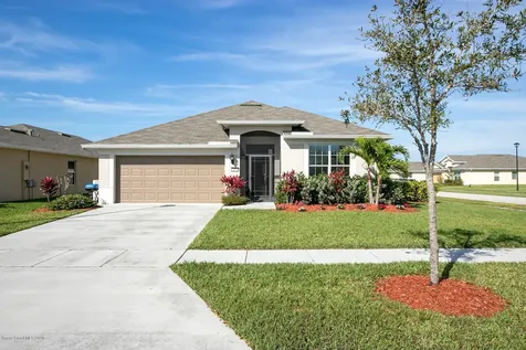 1406 Dittmer Circle SE Palm Bay FL 32909