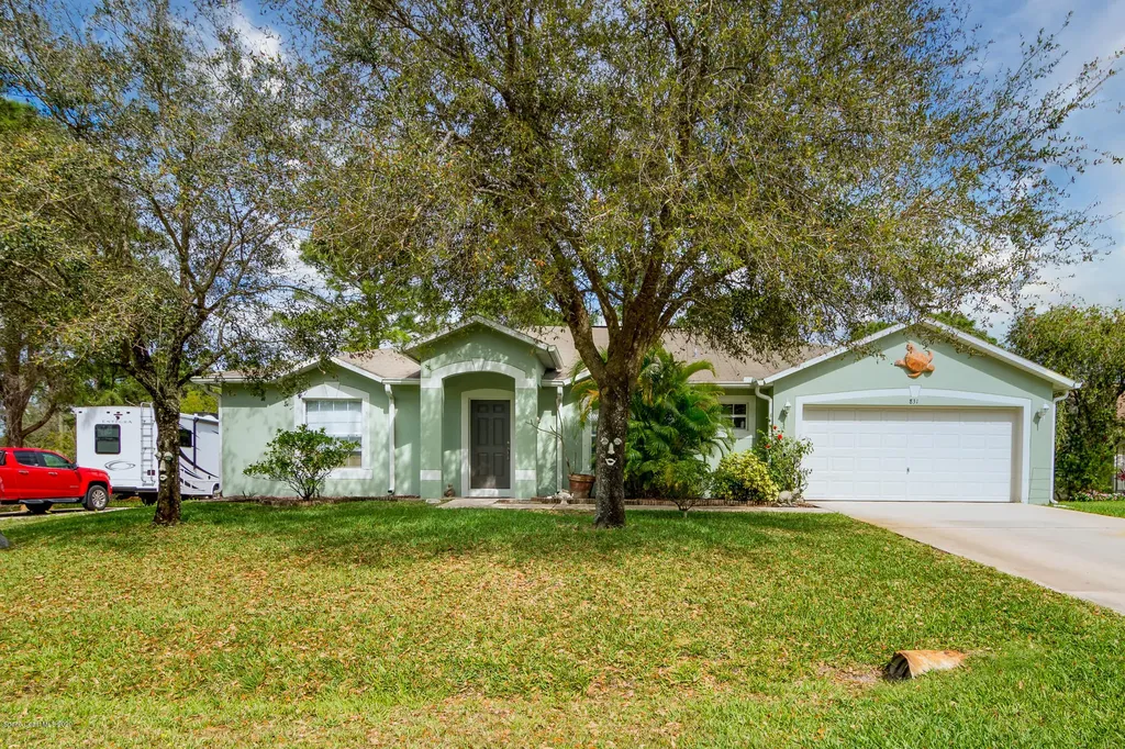 831 Americana Boulevard NW Palm Bay FL 32907