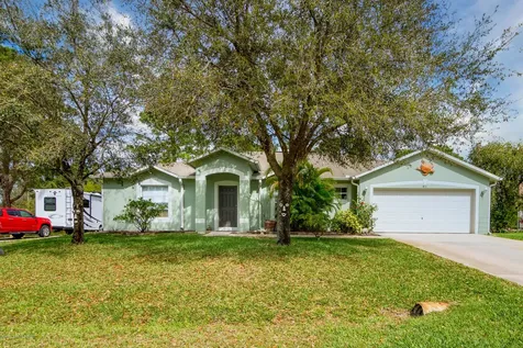 831 Americana Boulevard NW Palm Bay FL 32907