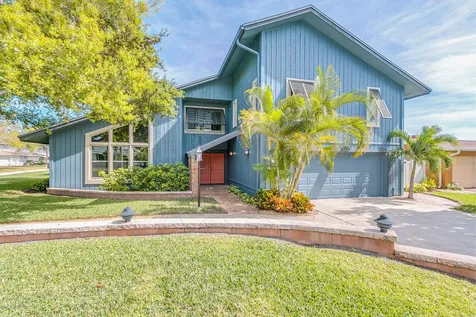 39 Yawl Drive Cocoa Beach FL 32931